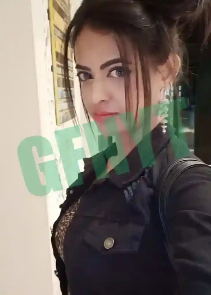 Sex Worker Call Girls in Noida Priya 24x7 Free home delivery